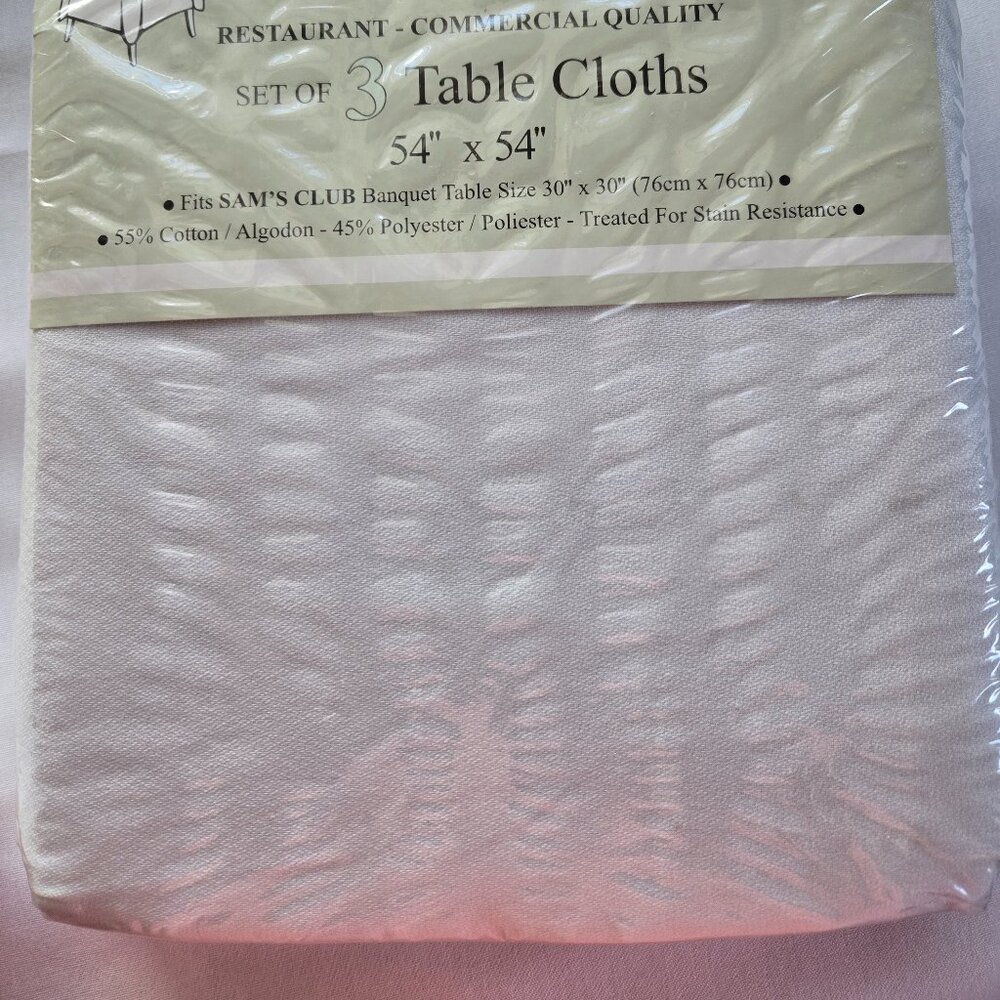 RESTAURANT - COMMERCIAL QUALITY 3 TABLE CLOTHS 54" x 54"  (NWT)